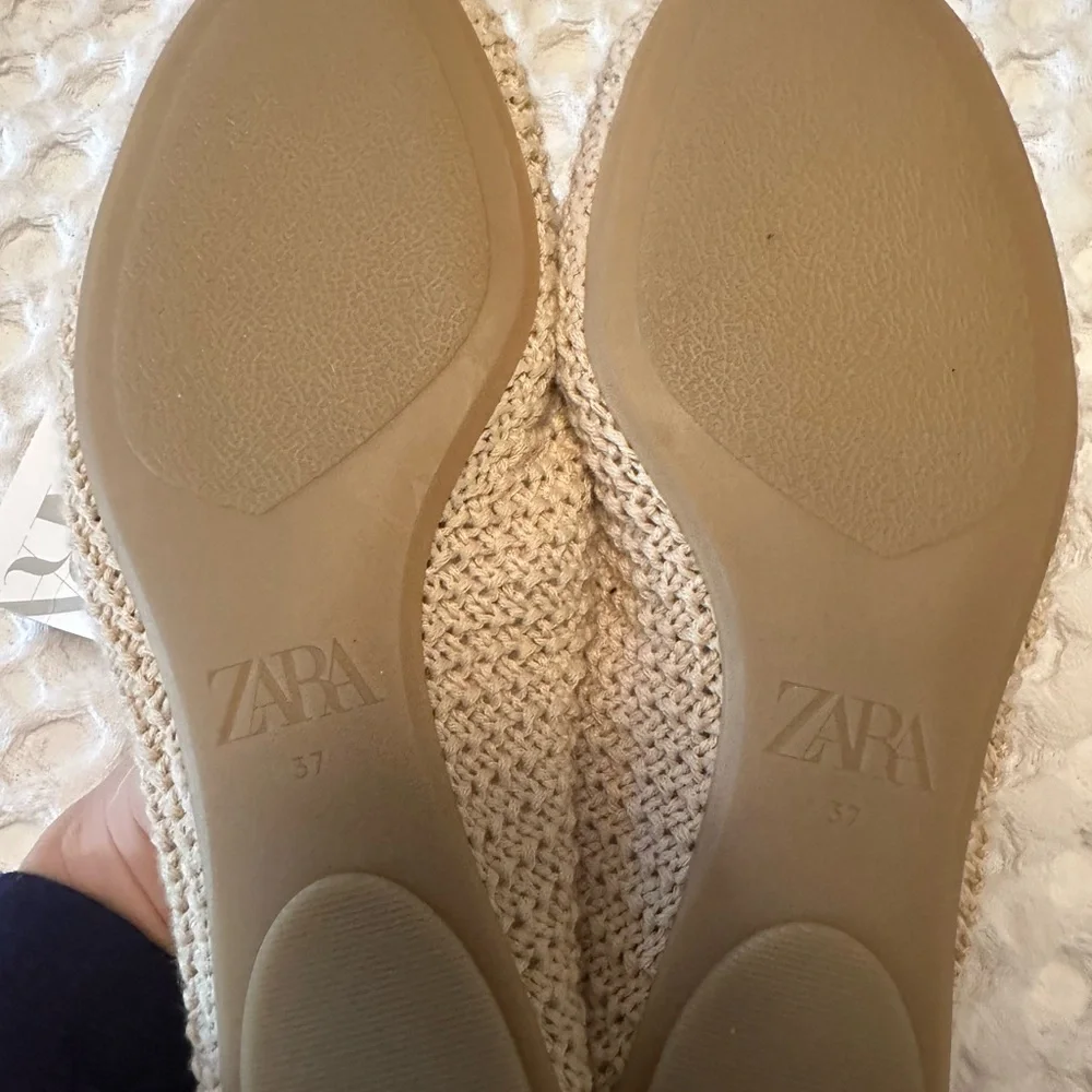 Zara Women's Tan Knit Espadrilles - Picture 5 of 7